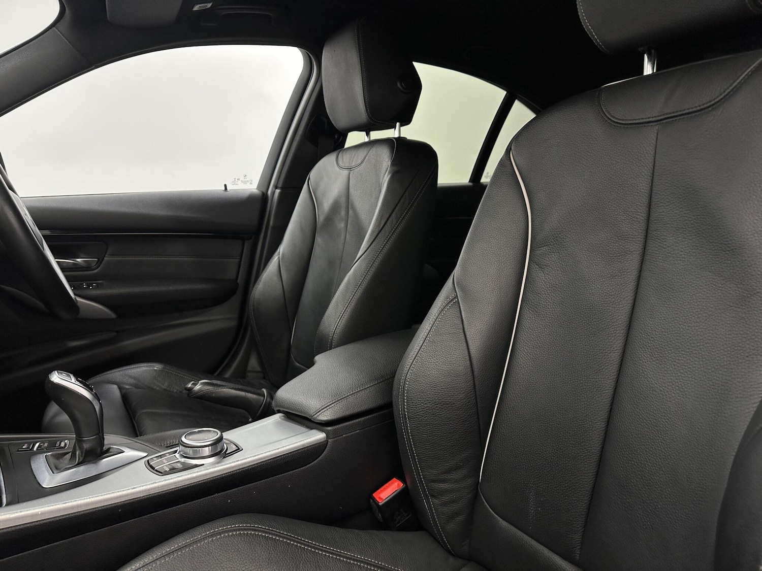 Used BMW 3 Series 2018 for sale - 76878652: Photo 33