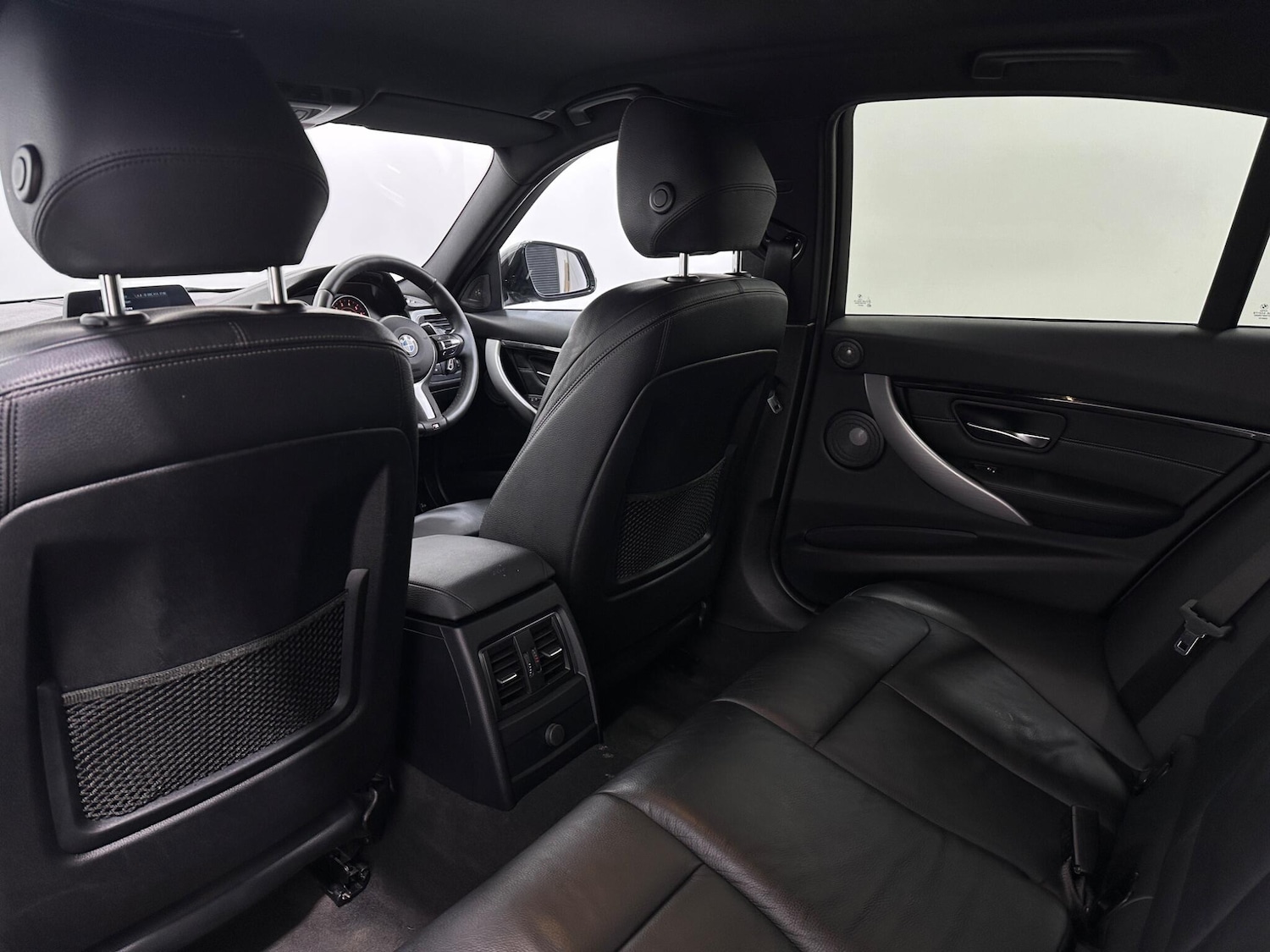 Used BMW 3 Series 2018 for sale - 76878652: Photo 36