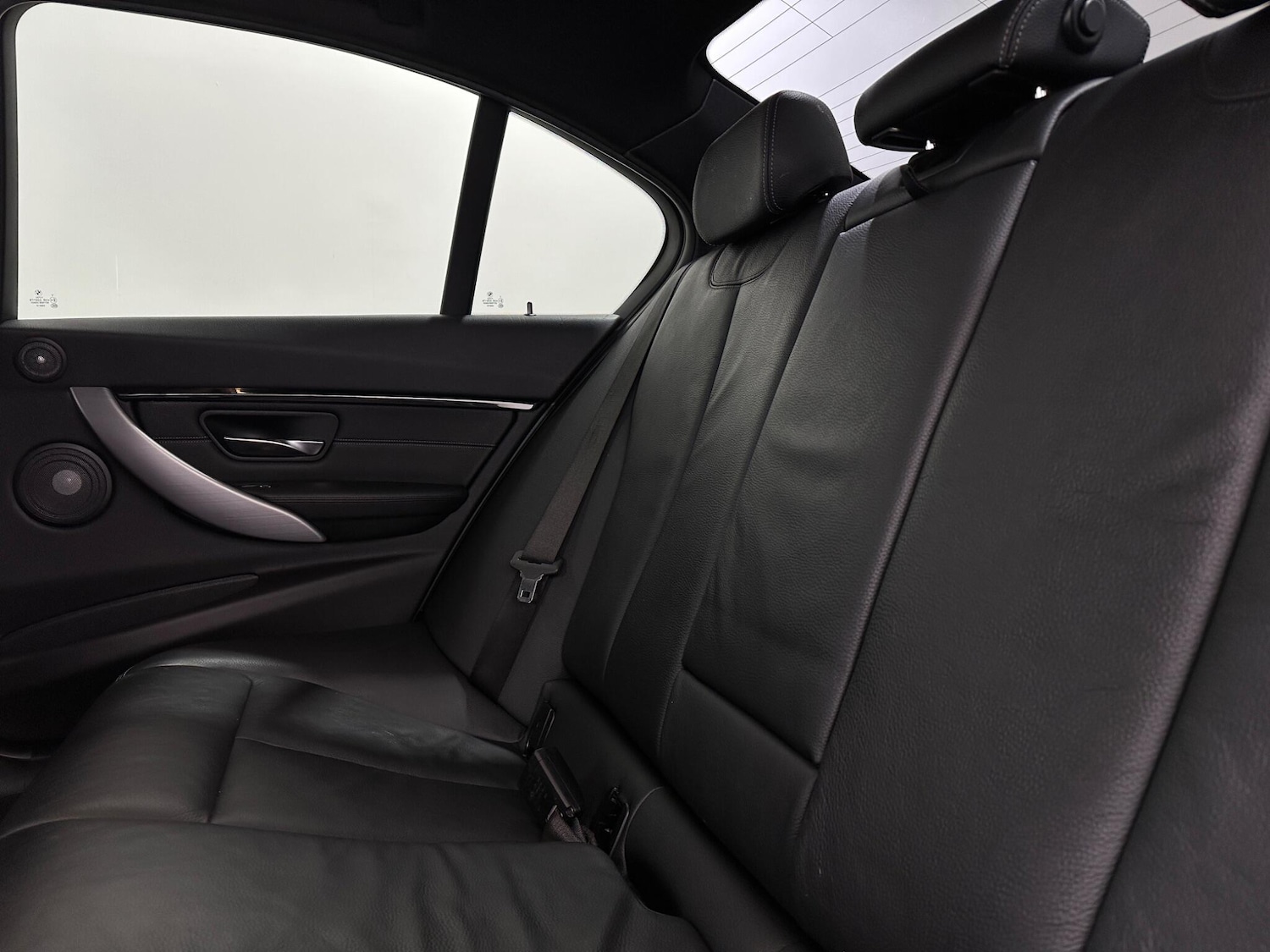 Used BMW 3 Series 2018 for sale - 76878652: Photo 37