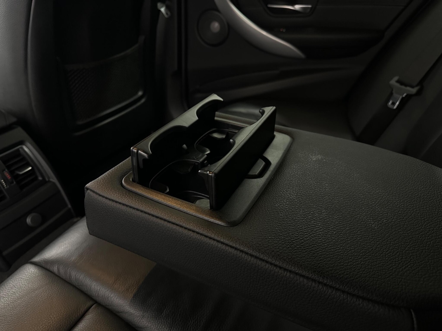 Used BMW 3 Series 2018 for sale - 76878652: Photo 38