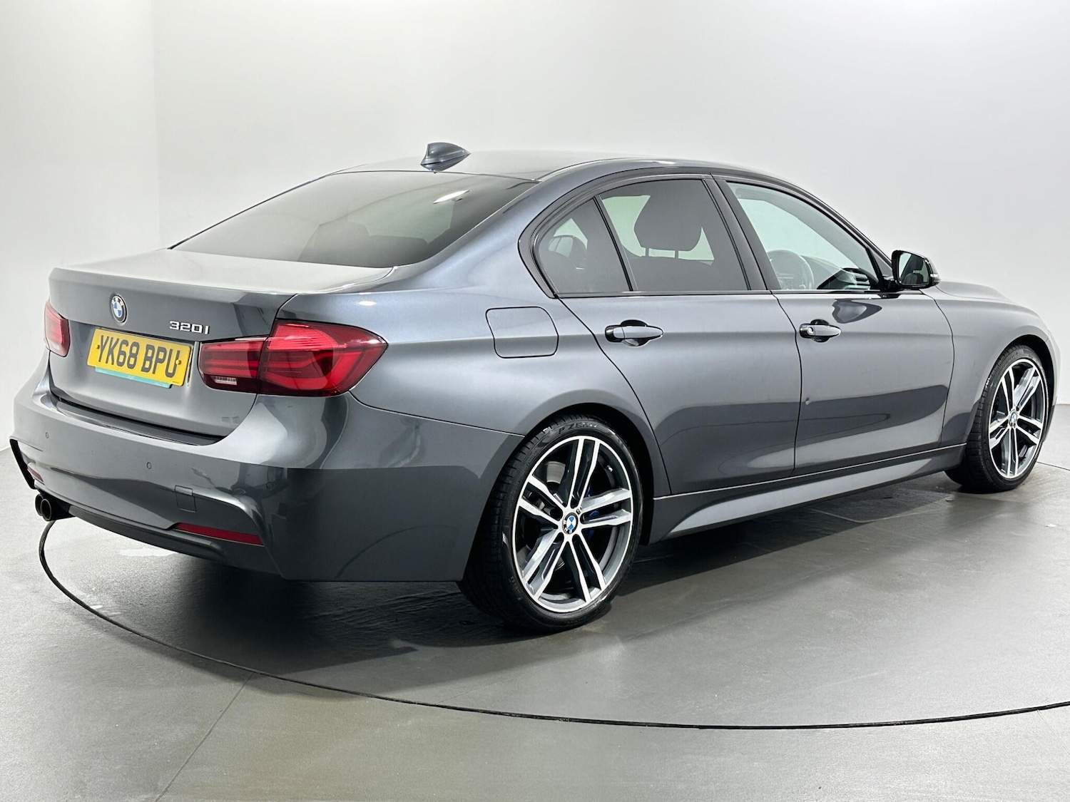 Used BMW 3 Series 2018 for sale - 76878652: Photo 8