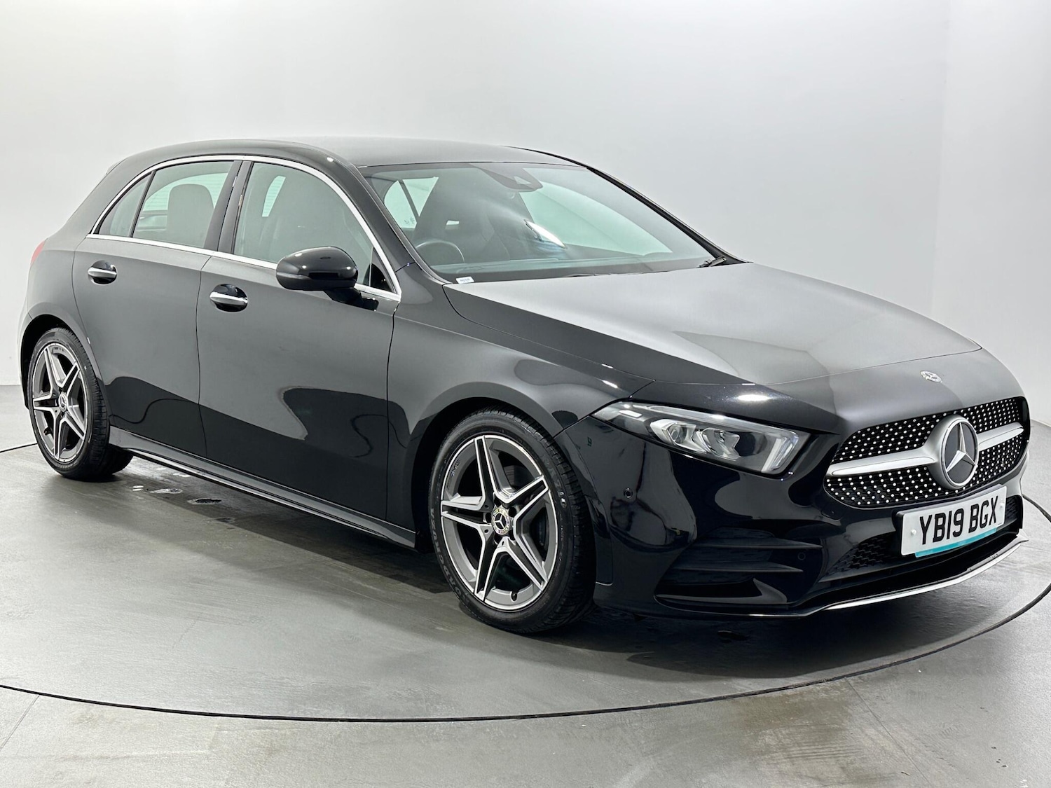 Used Mercedes-Benz A-Class 2019 for sale - 76878486: Photo 1