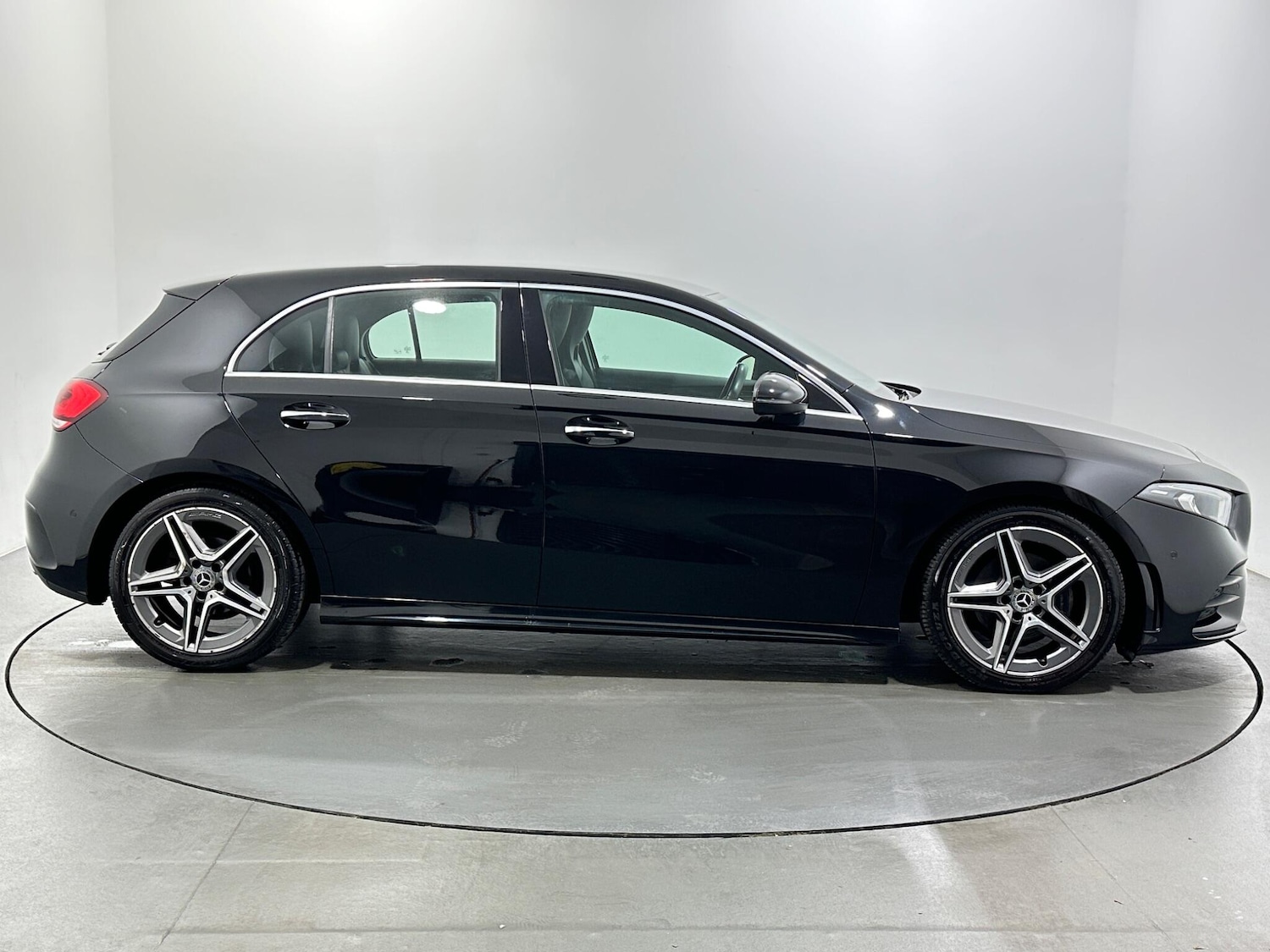 Used Mercedes-Benz A-Class 2019 for sale - 76878486: Photo 9