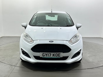 Used Ford Fiesta 2017 for sale - 79395925: Photo