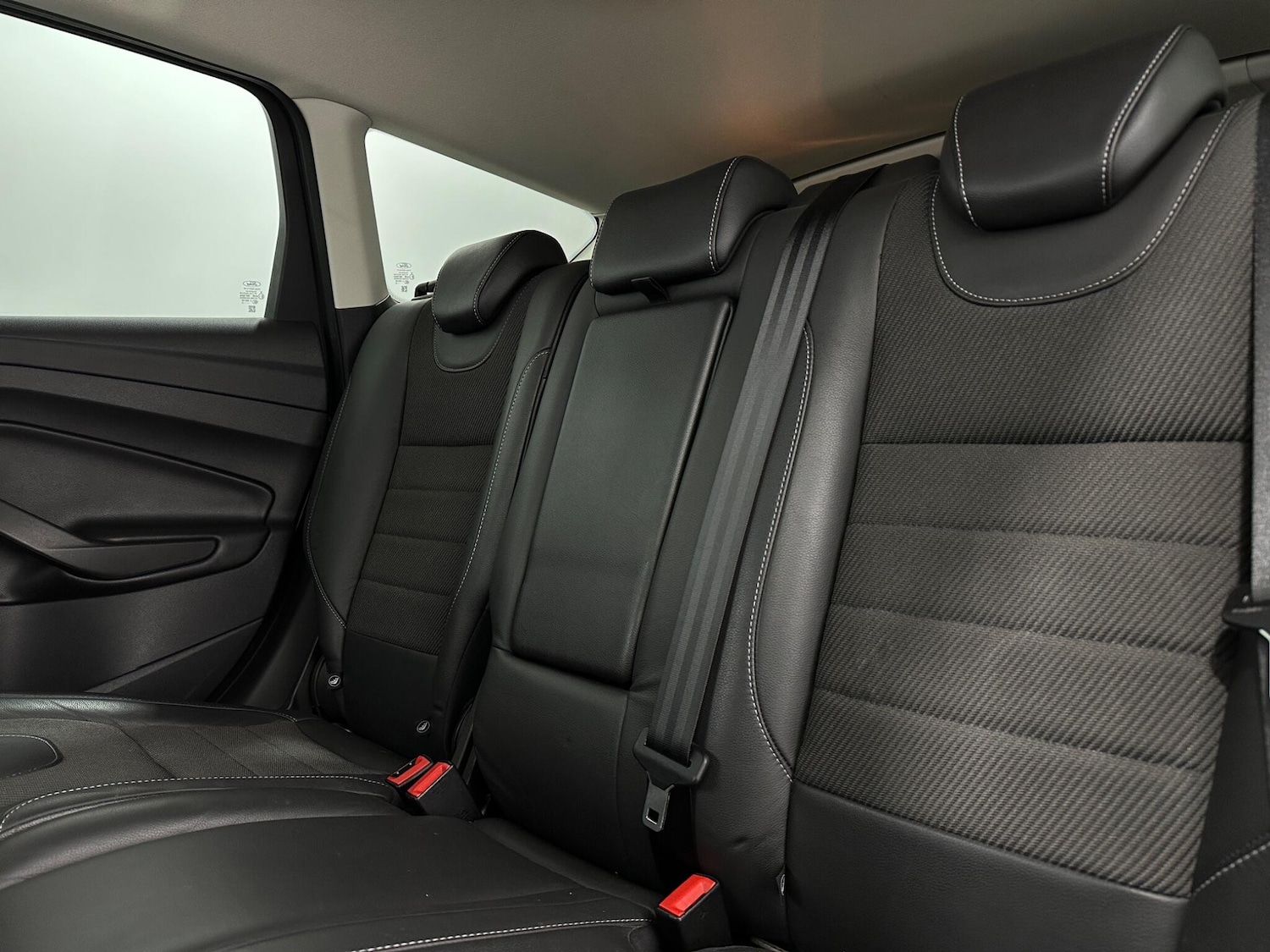 Used Ford Kuga 2015 for sale - 78115874: Photo 38