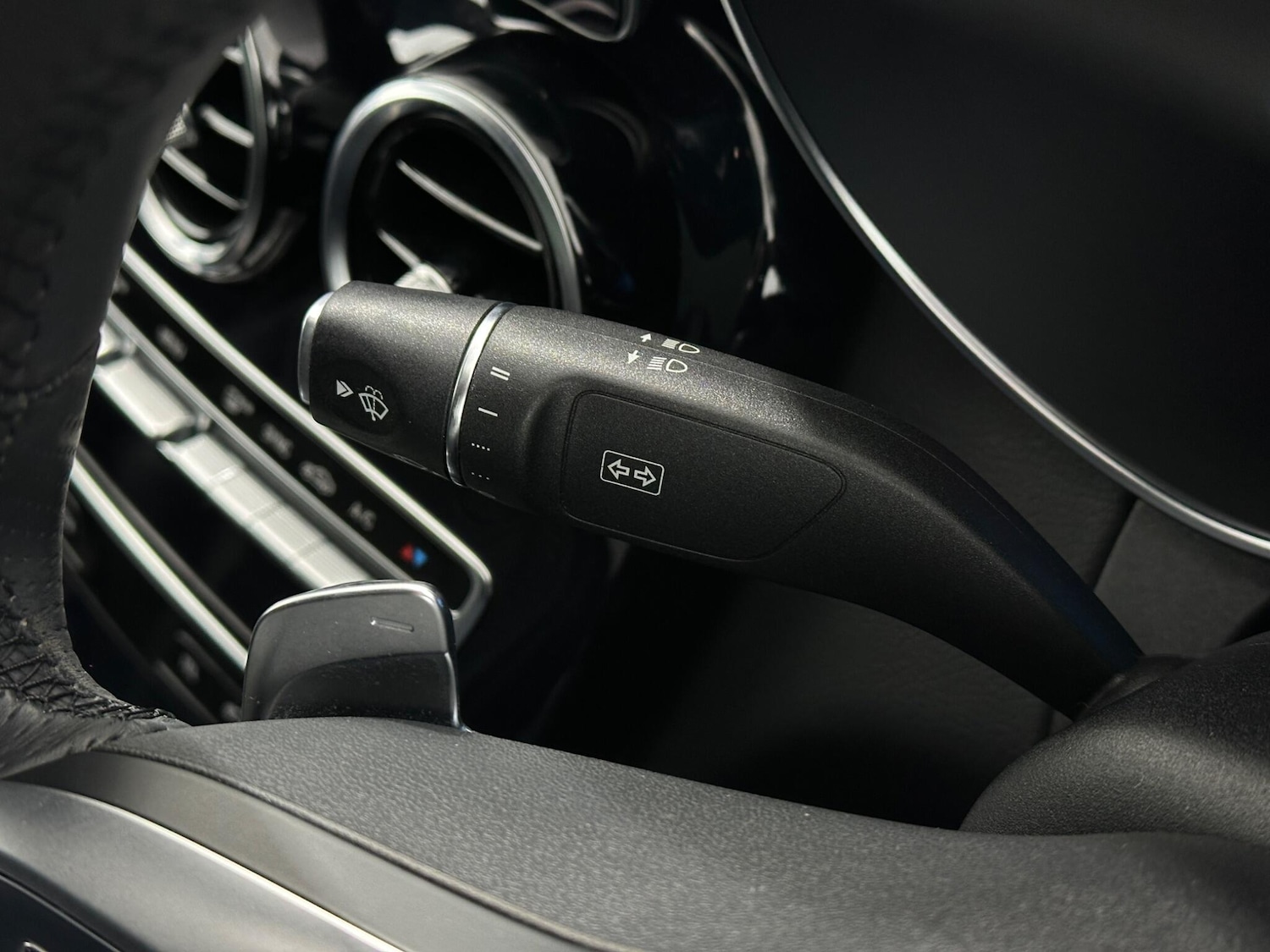 Used Mercedes-Benz C Class 2019 for sale - 77586345: Photo 14