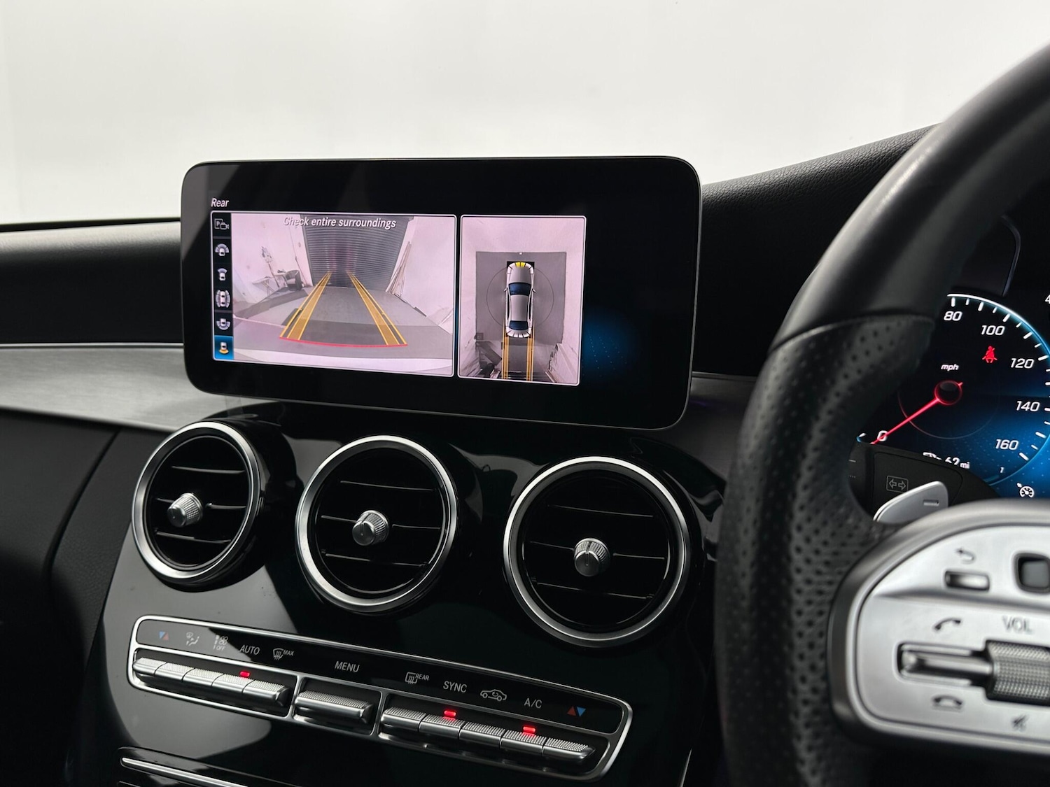 Used Mercedes-Benz C Class 2019 for sale - 77586345: Photo 25