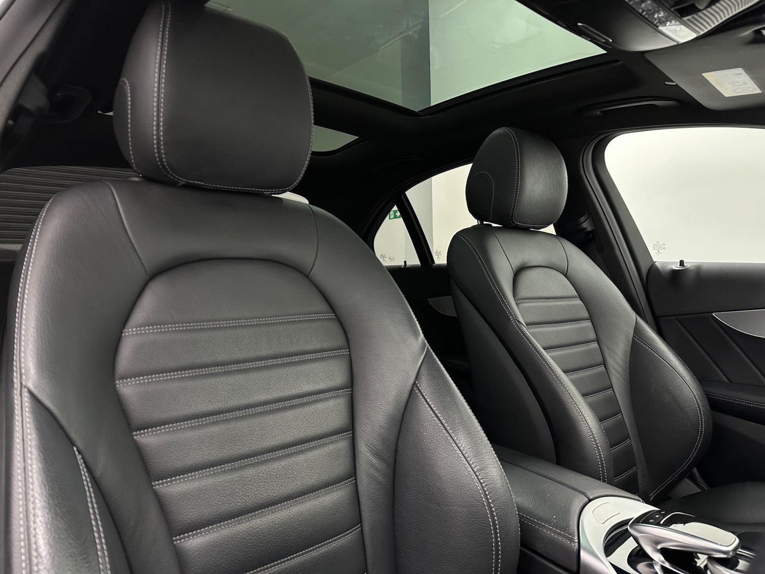 Used Mercedes-Benz C Class 2019 for sale - 77586345: Photo 35