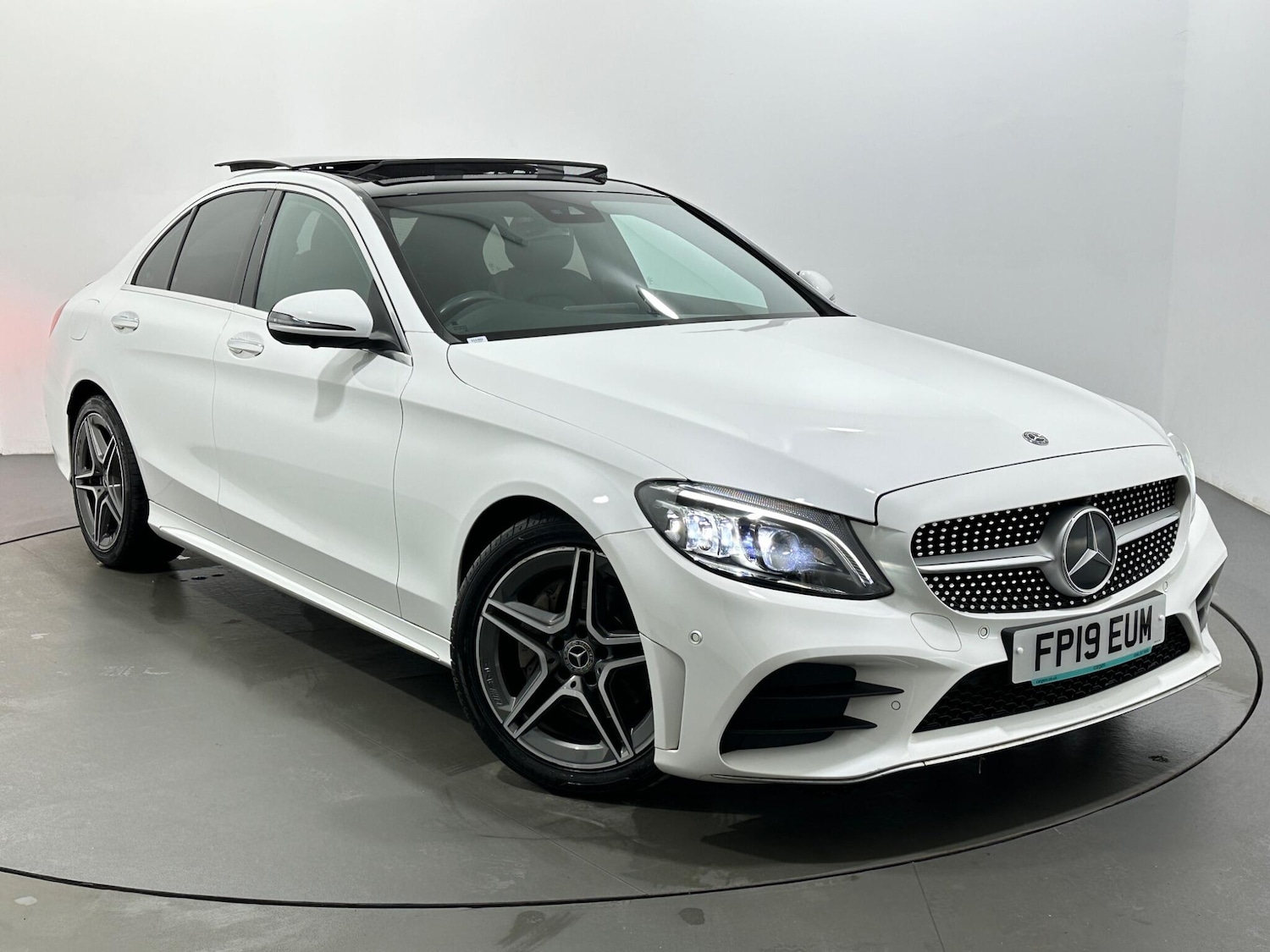 Used Mercedes-Benz C Class 2019 for sale - 77586345: Photo 58
