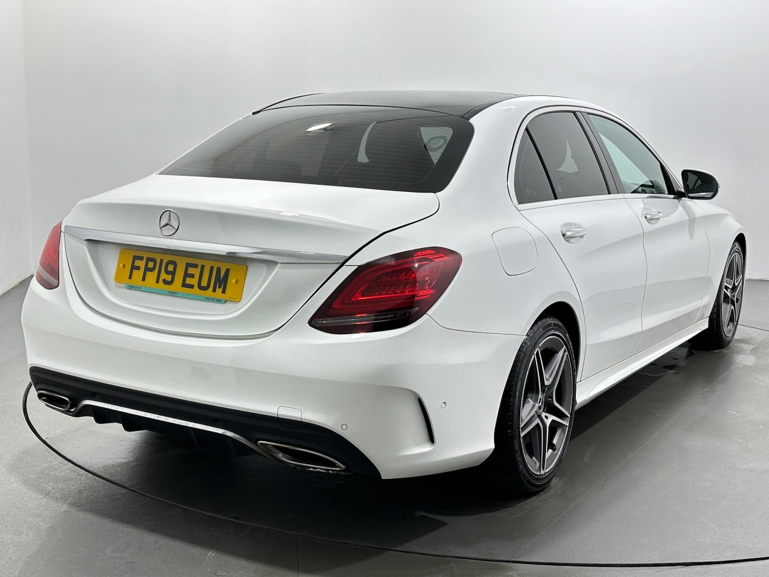 Used Mercedes-Benz C Class 2019 for sale - 77586345: Photo 8