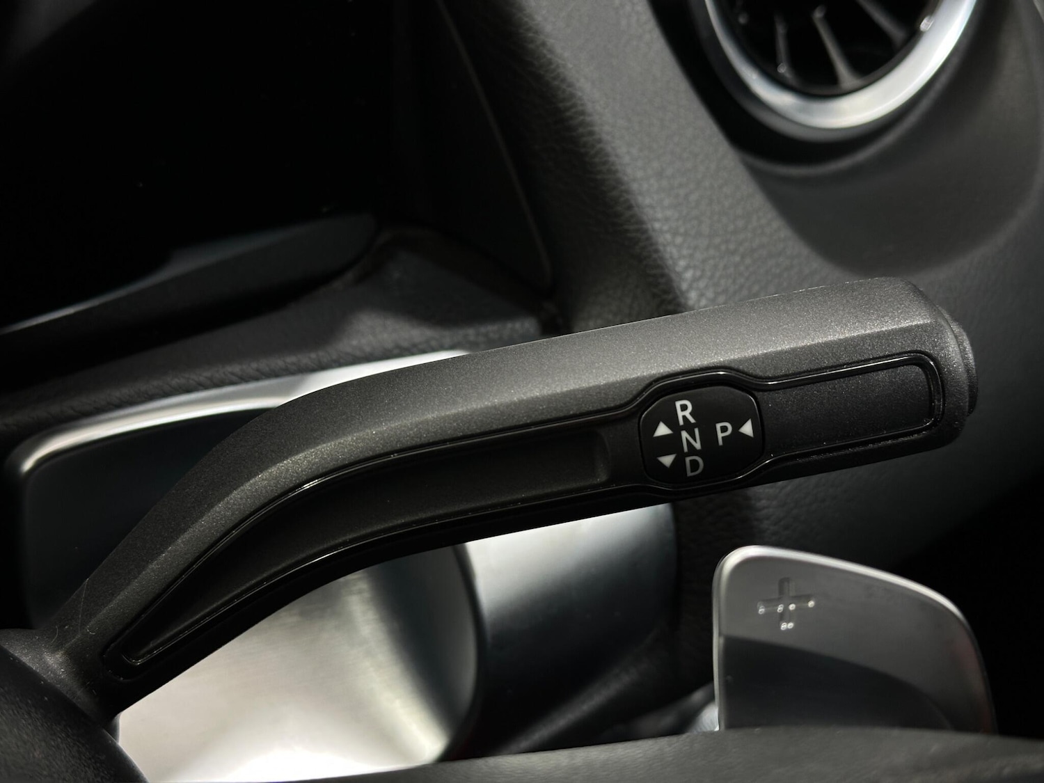 Used Mercedes-Benz GLB 2021 for sale - 76878683: Photo 15