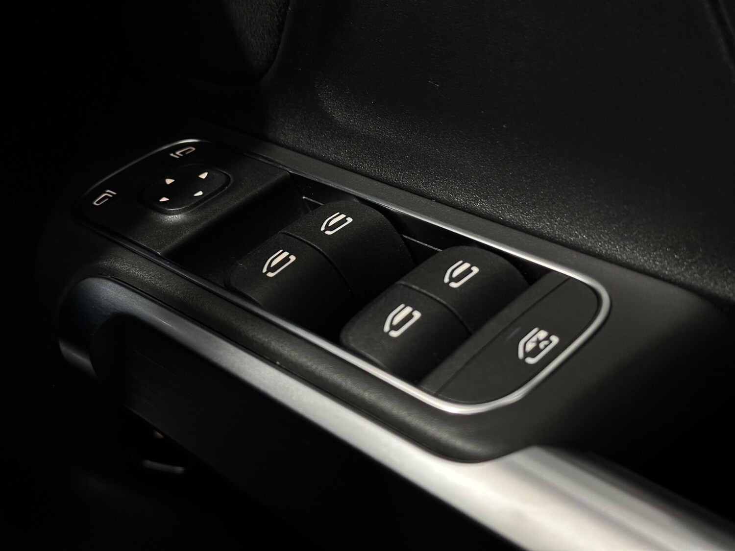 Used Mercedes-Benz GLB 2021 for sale - 76878683: Photo 18