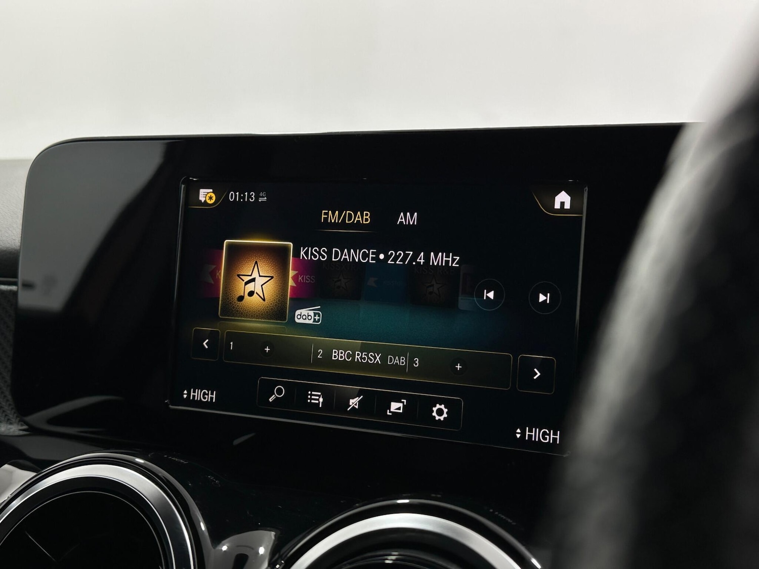 Used Mercedes-Benz GLB 2021 for sale - 76878683: Photo 25