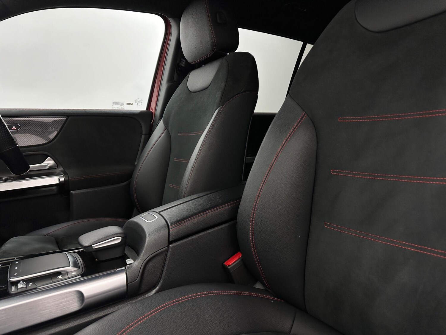 Used Mercedes-Benz GLB 2021 for sale - 76878683: Photo 34