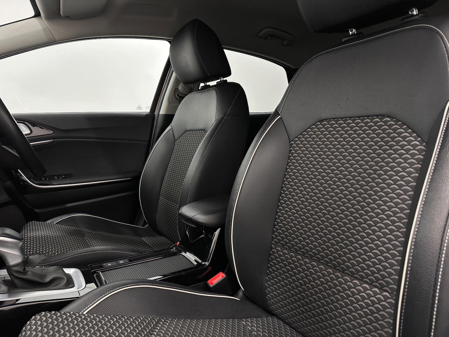 Used Kia XCeed 2022 for sale - 77376938: Photo 35