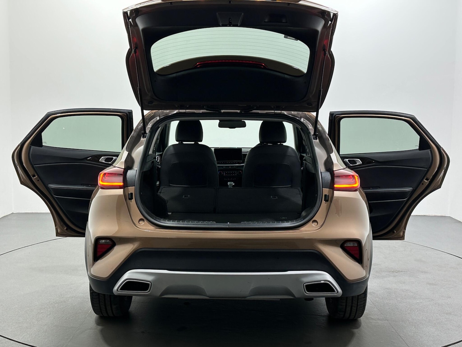 Used Kia XCeed 2022 for sale - 77376938: Photo 44