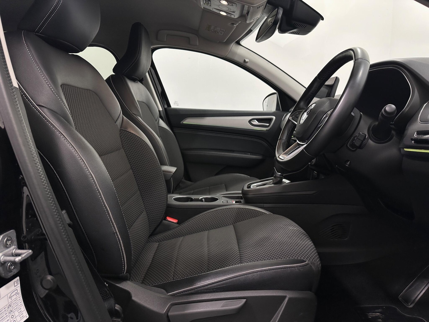 Used Renault Arkana 2022 for sale - 76878499: Photo 26