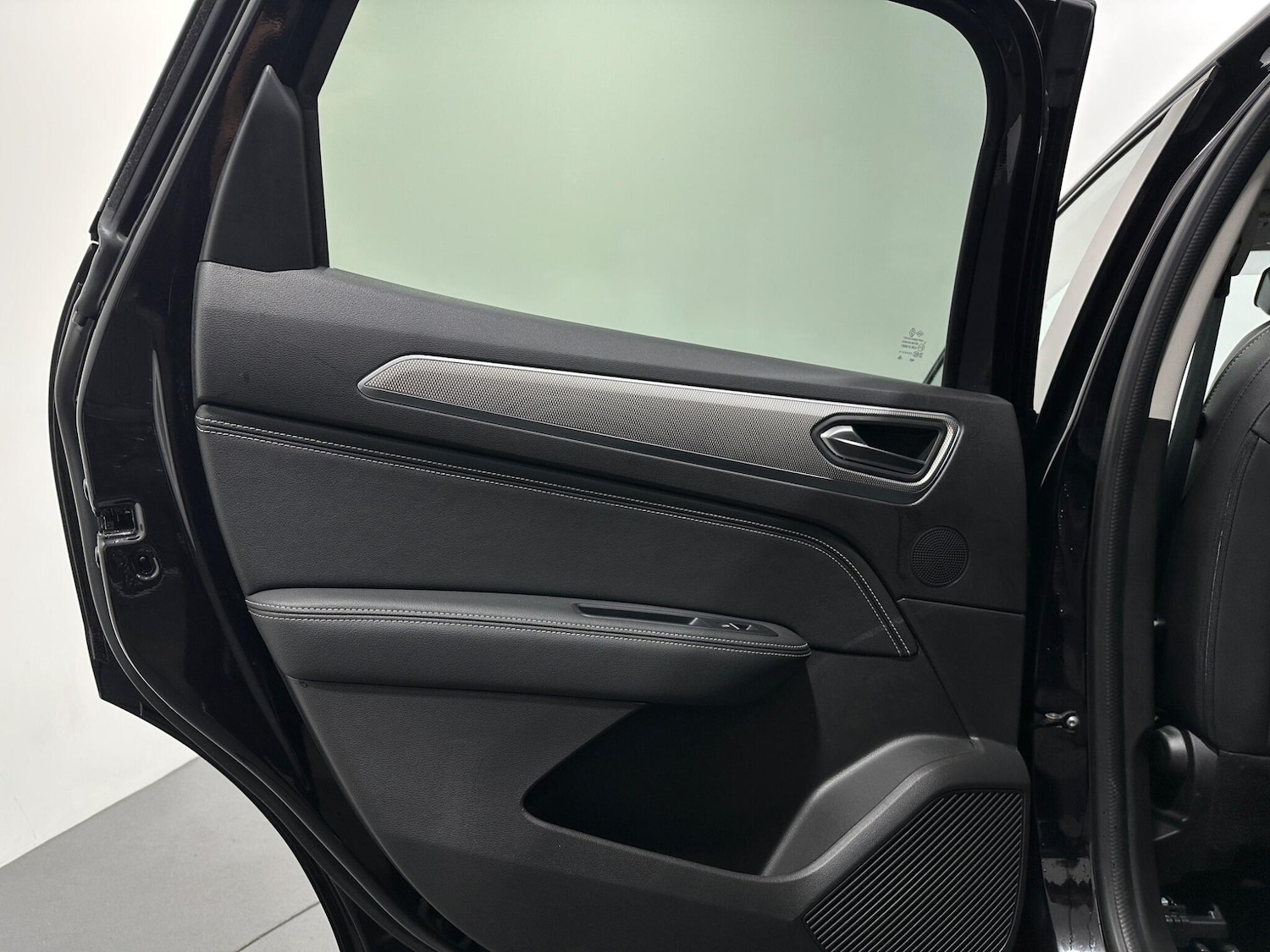 Used Renault Arkana 2022 for sale - 76878499: Photo 37