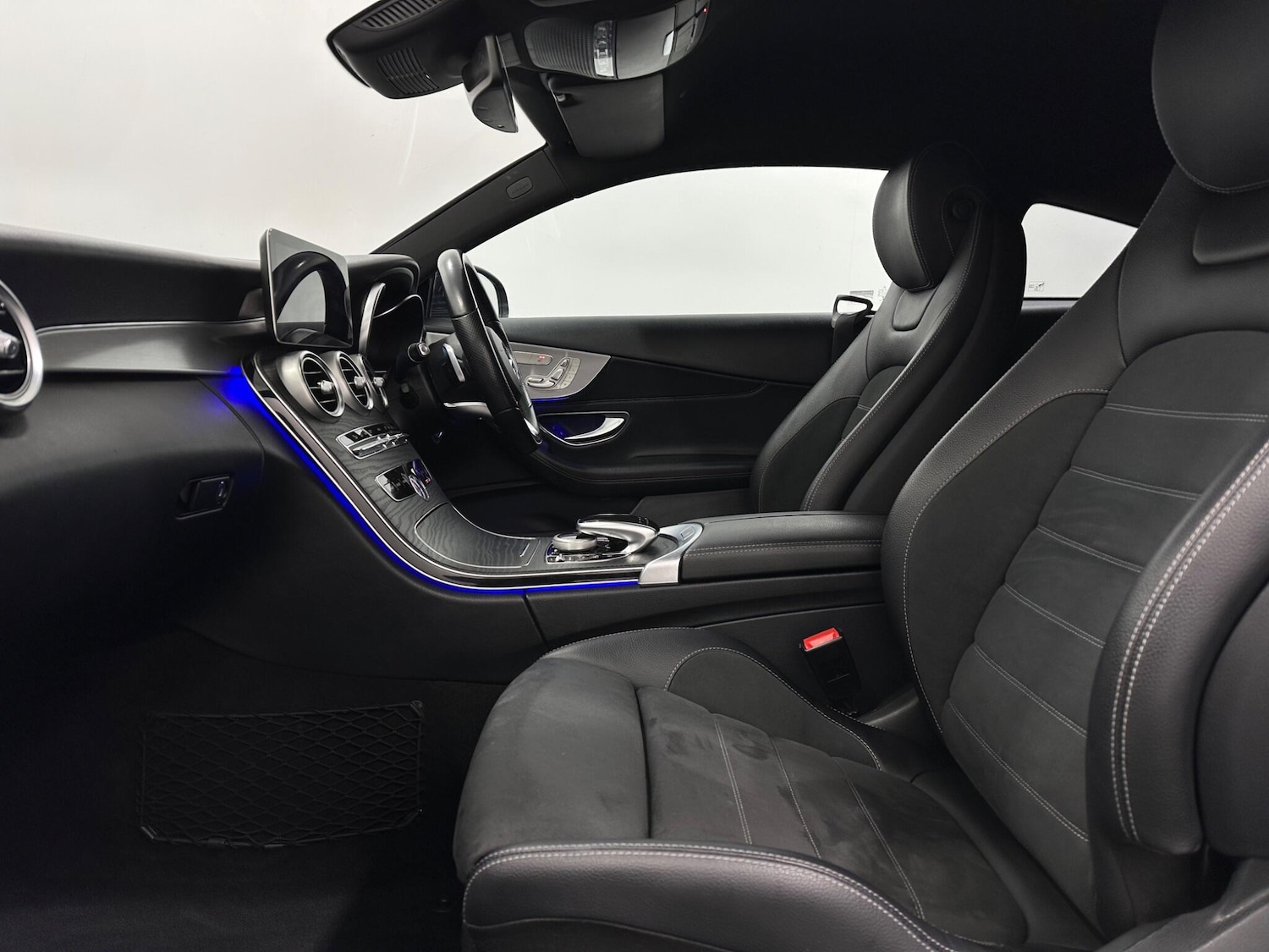 Used Mercedes-Benz C Class 2019 for sale - 77097548: Photo 36