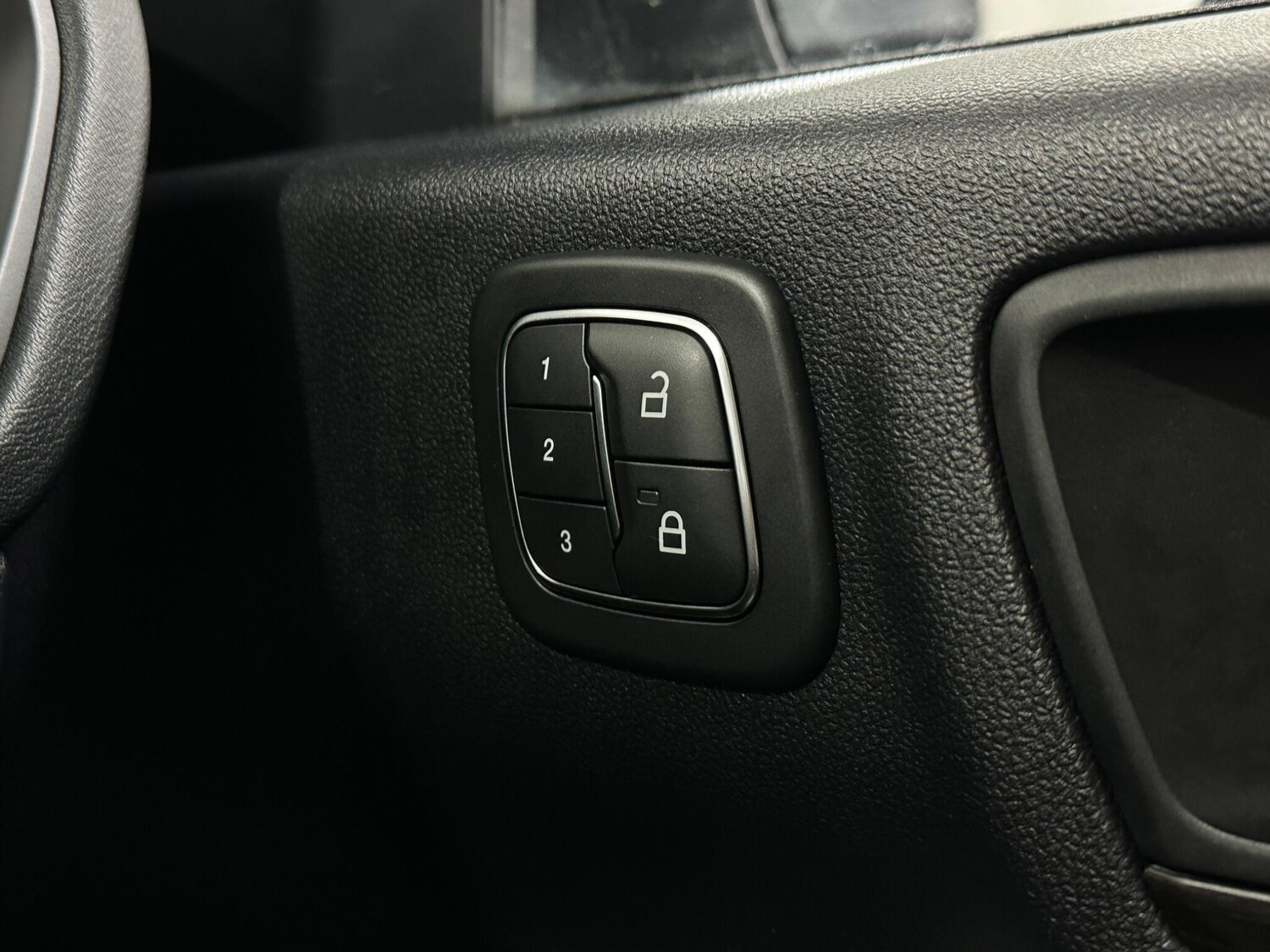 Used Ford Kuga 2021 for sale - 77400436: Photo 19