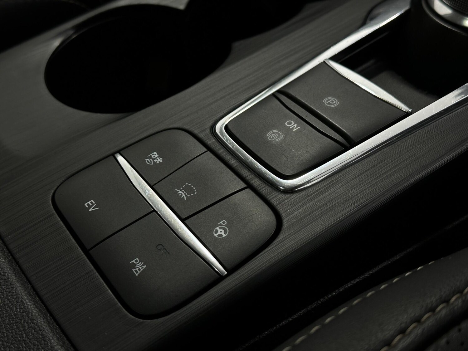 Used Ford Kuga 2021 for sale - 77400436: Photo 22