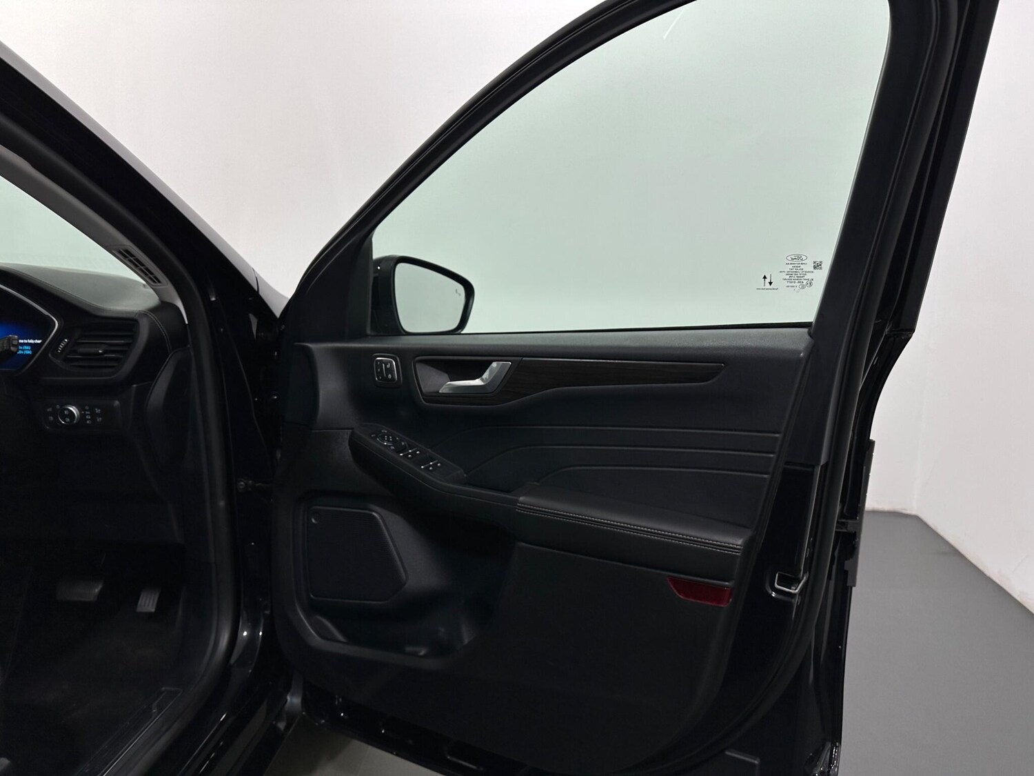 Used Ford Kuga 2021 for sale - 77400436: Photo 35