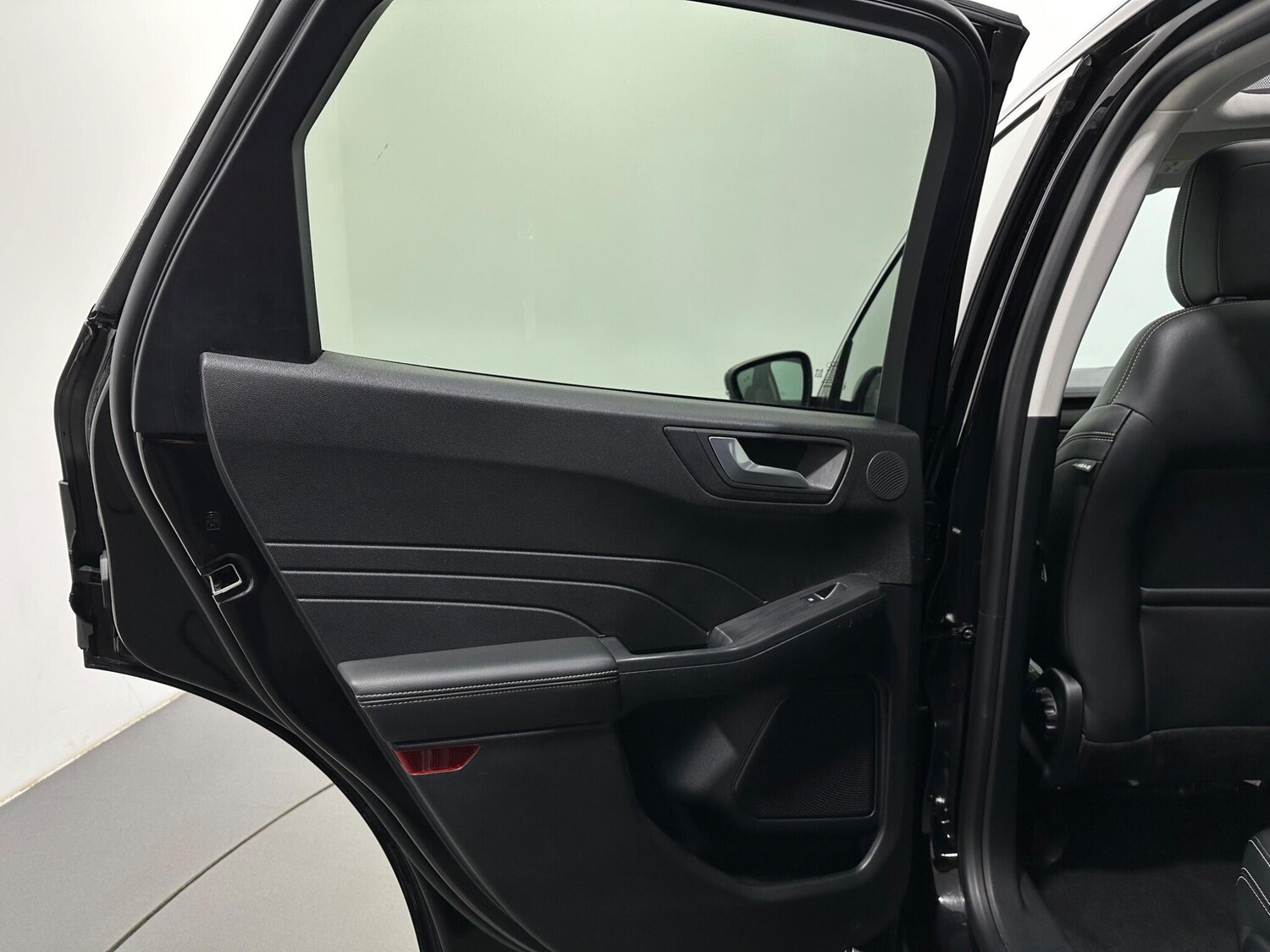 Used Ford Kuga 2021 for sale - 77400436: Photo 42