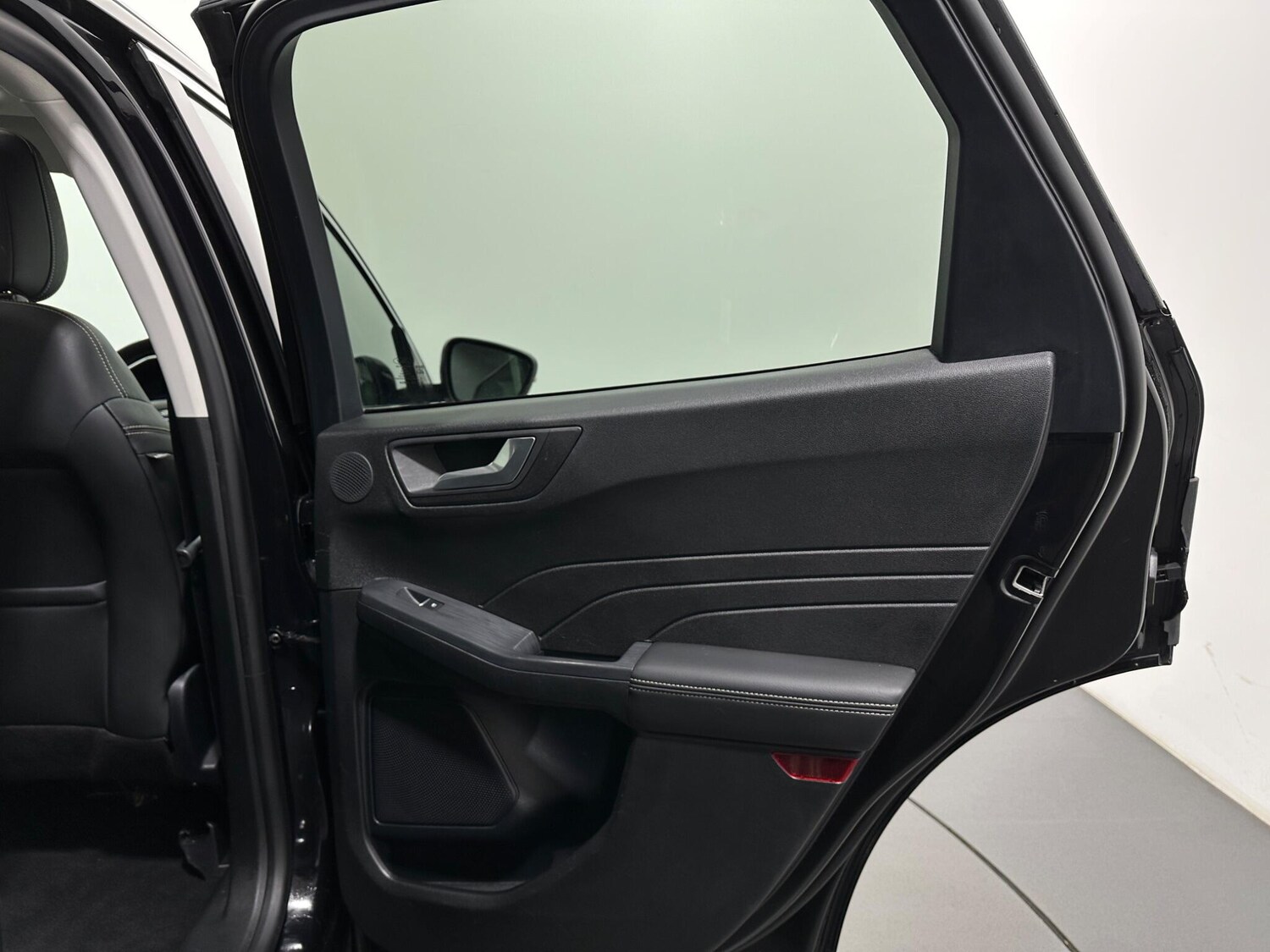 Used Ford Kuga 2021 for sale - 77400436: Photo 45