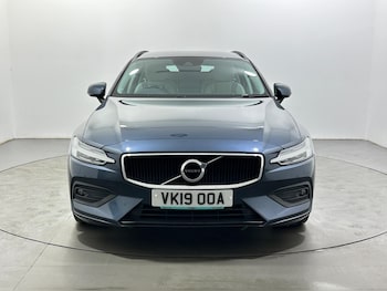 Used Volvo V60 2019 for sale - 79049433: Photo
