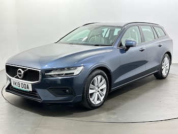 Used Volvo V60 2019 for sale - 79049433: Photo