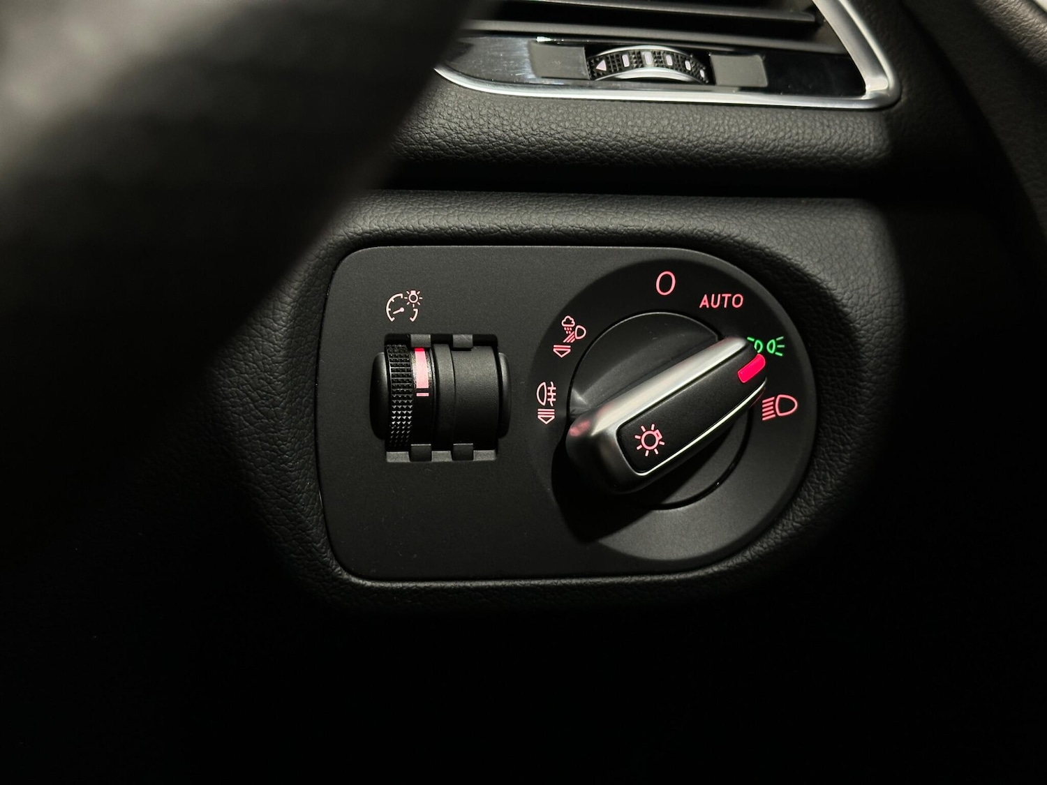 Used Audi Q3 for sale - 77784166: Photo 17