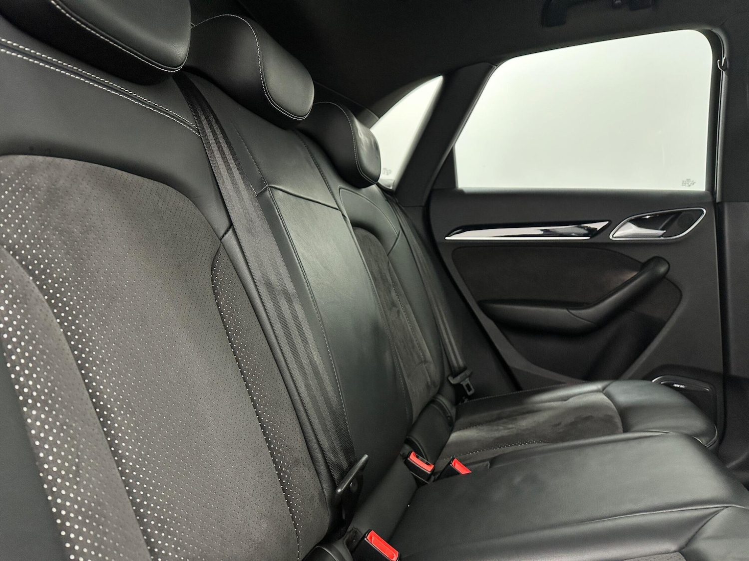 Used Audi Q3 for sale - 77784166: Photo 42