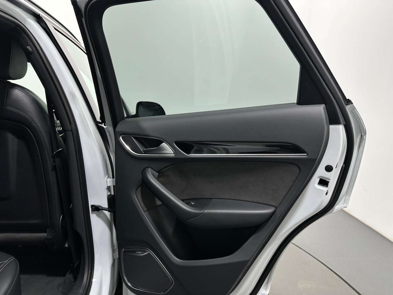 Used Audi Q3 for sale - 77784166: Photo 43