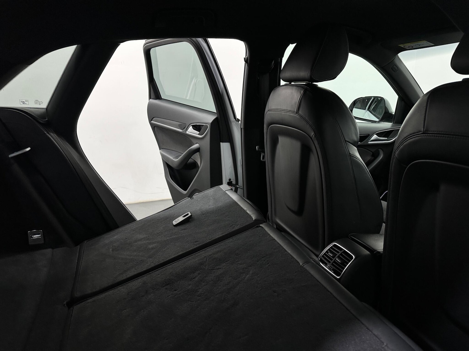 Used Audi Q3 for sale - 77784166: Photo 46