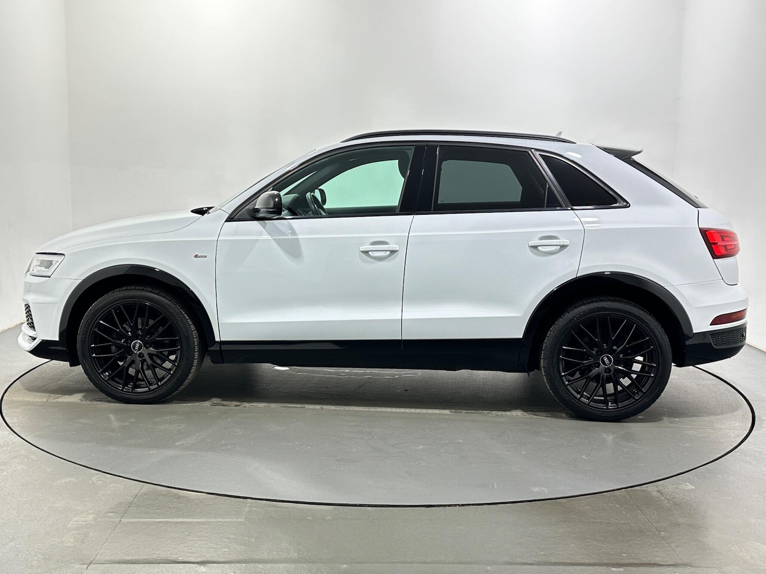 Used Audi Q3 for sale - 77784166: Photo 5