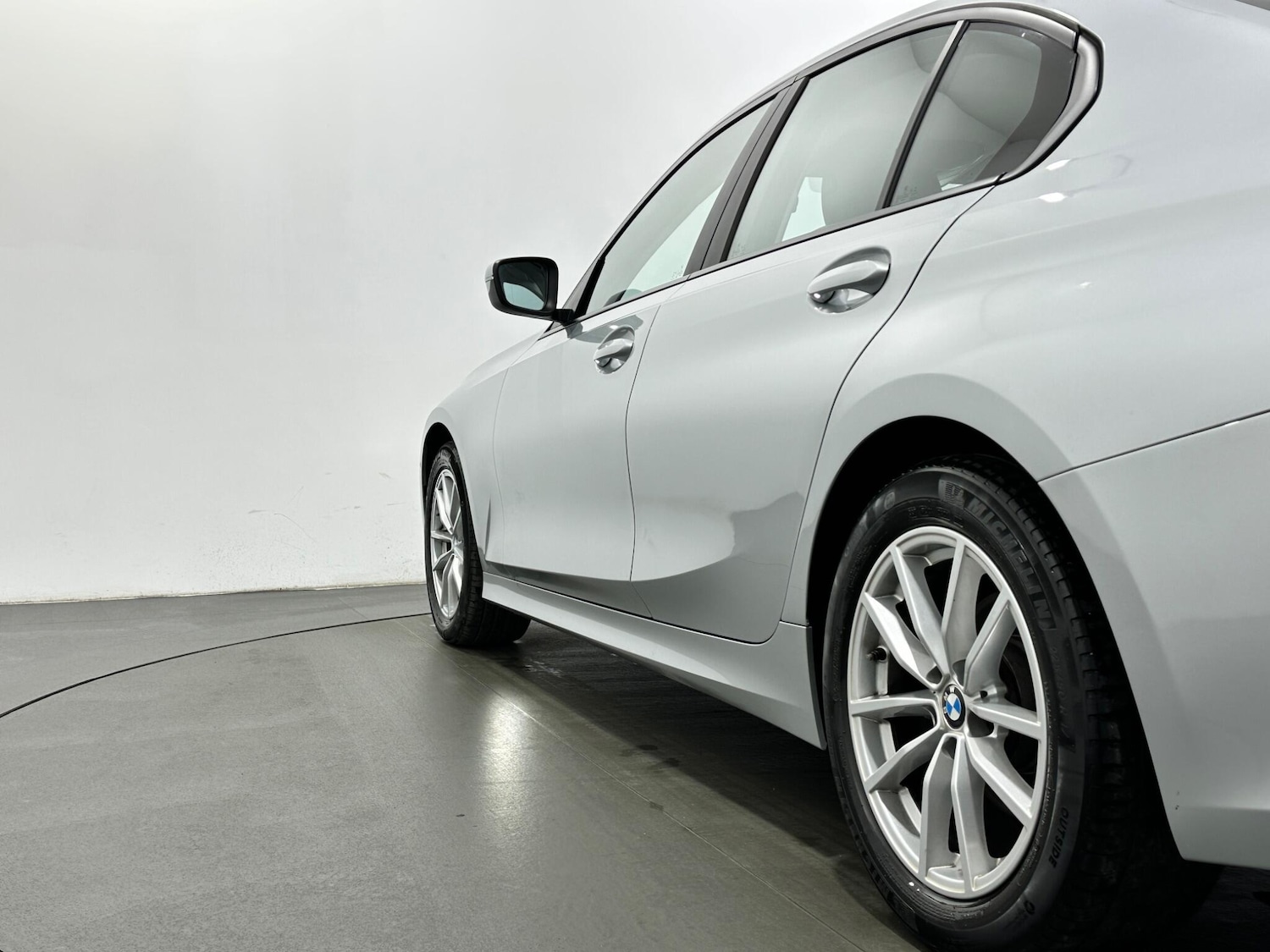 Used BMW 3 Series for sale - 77825093: Photo 49