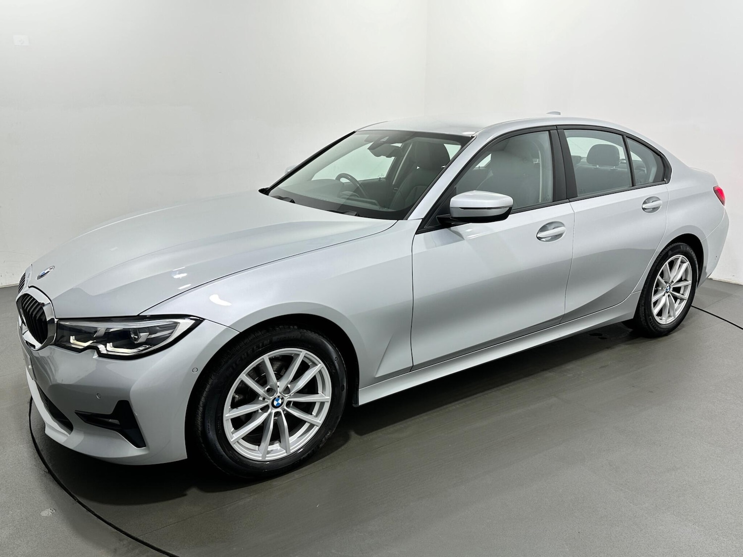 Used BMW 3 Series for sale - 77825093: Photo 53