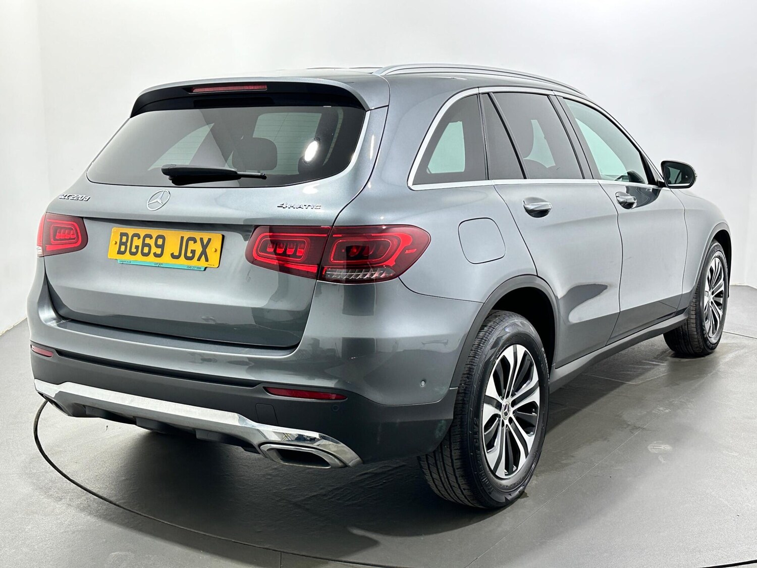Used Mercedes-Benz GLC 2019 for sale - 77658928: Photo 8