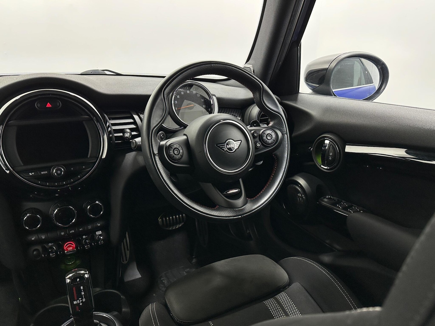 Used MINI Hatch 2020 for sale - 76878610: Photo 11