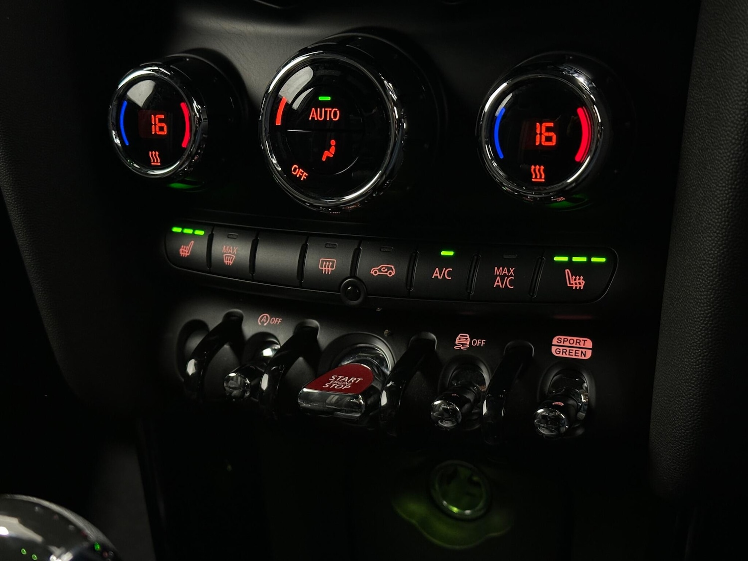 Used MINI Hatch 2020 for sale - 76878610: Photo 20