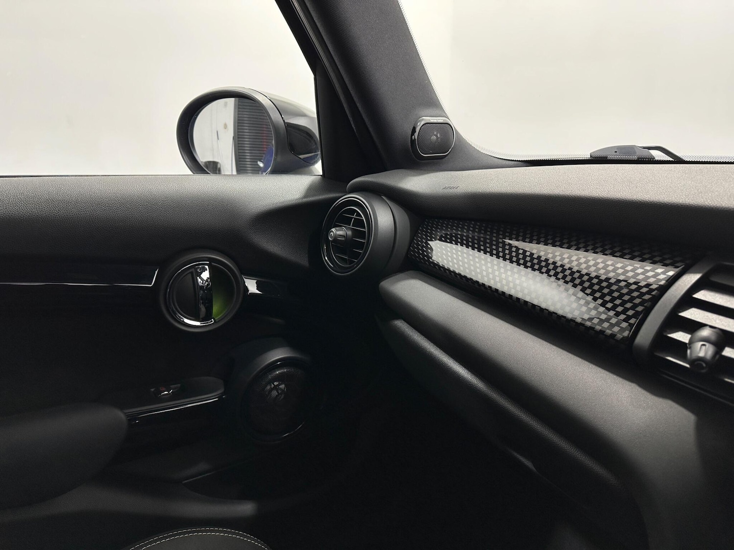 Used MINI Hatch 2020 for sale - 76878610: Photo 24