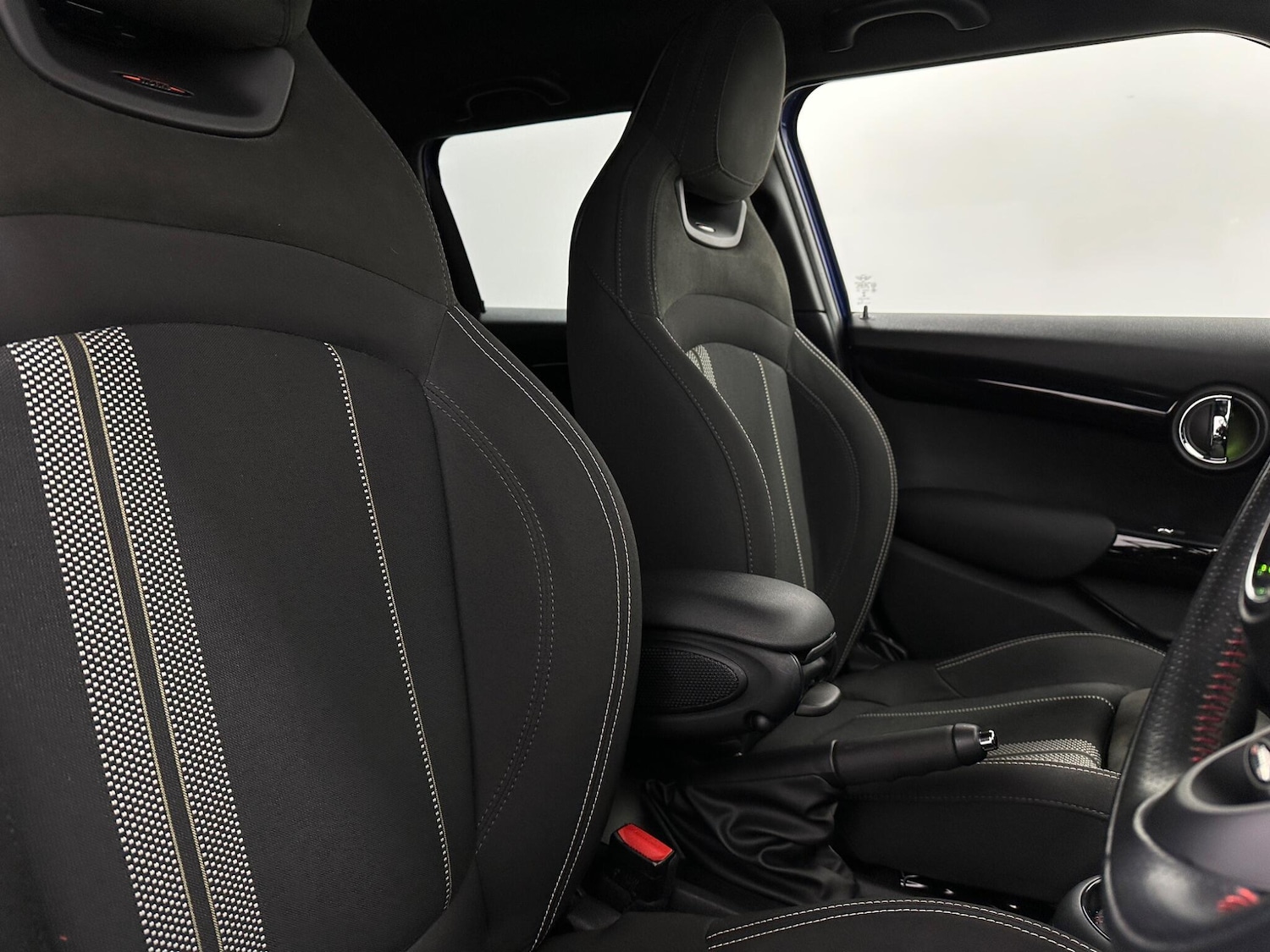 Used MINI Hatch 2020 for sale - 76878610: Photo 28