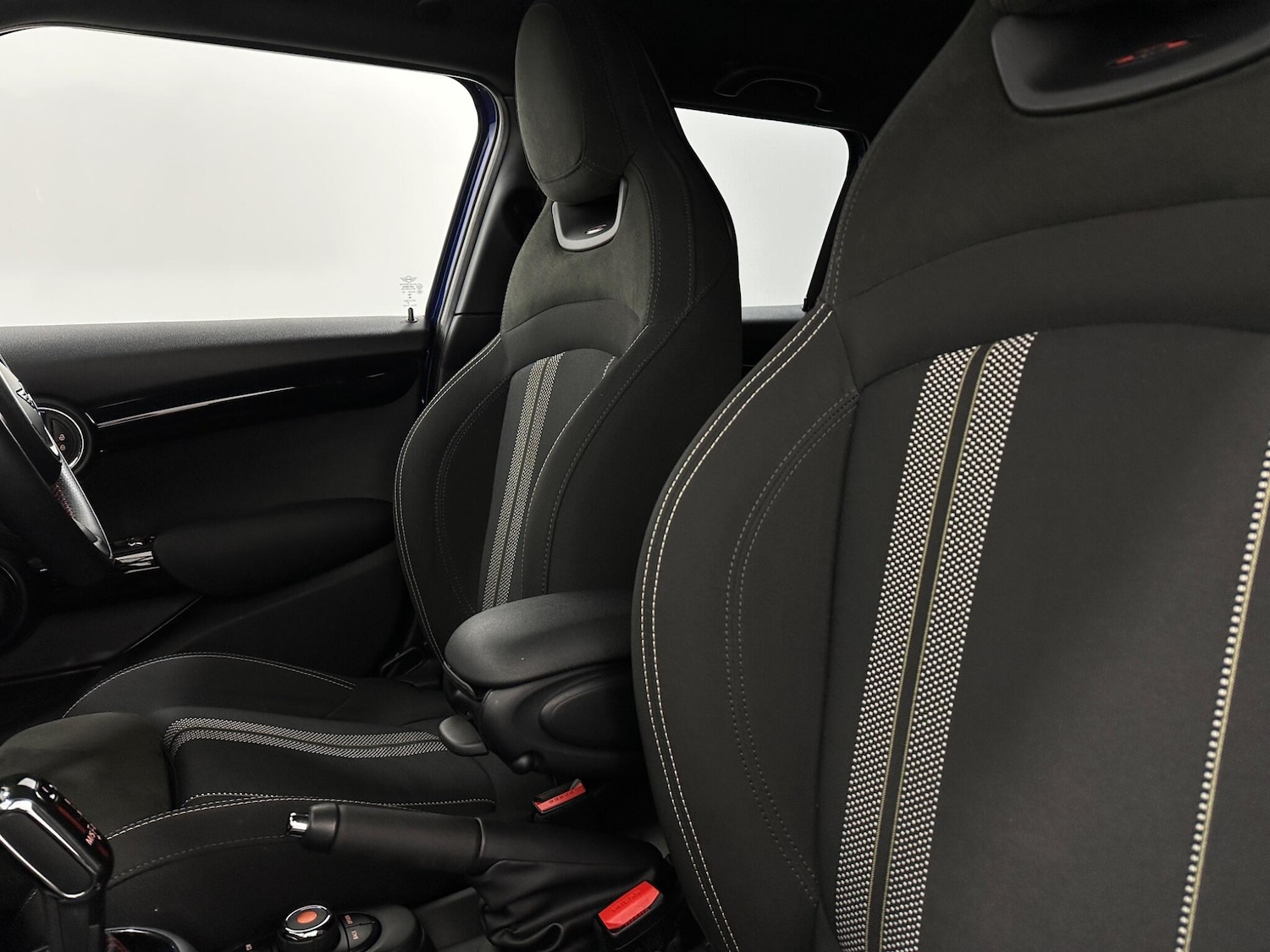 Used MINI Hatch 2020 for sale - 76878610: Photo 32