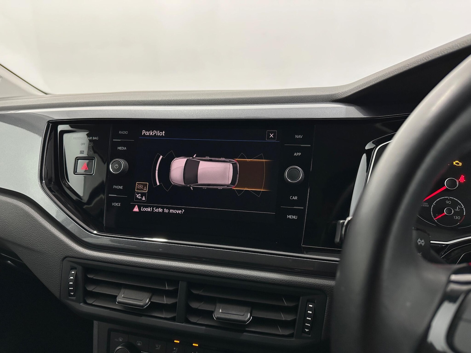 Used Volkswagen Polo 2019 for sale - 77304997: Photo 23