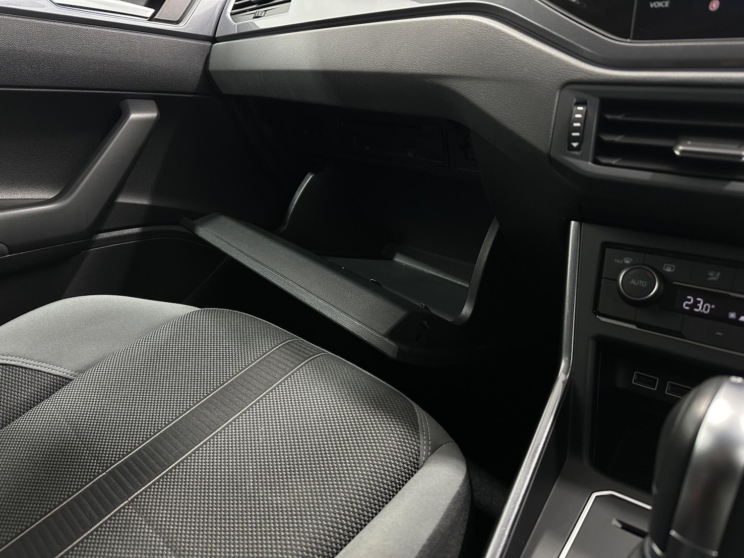 Used Volkswagen Polo 2019 for sale - 77304997: Photo 28