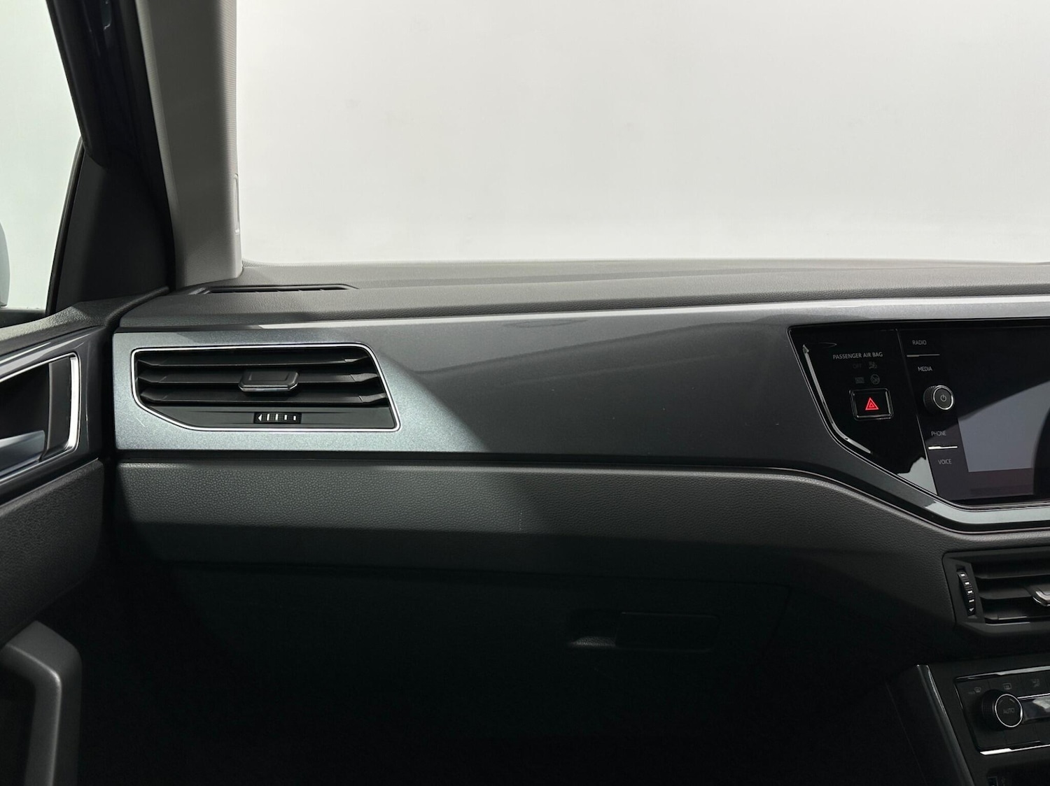 Used Volkswagen Polo 2019 for sale - 77304997: Photo 29