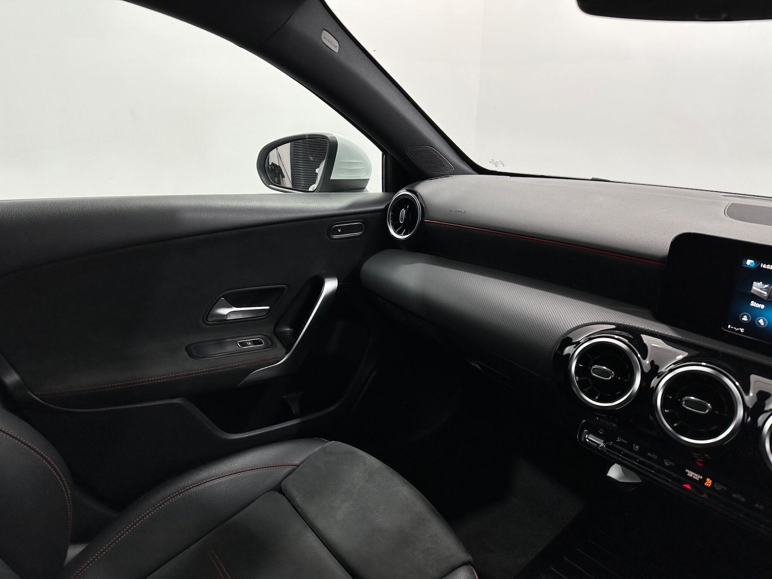 Used Mercedes-Benz A-Class 2020 for sale - 76878812: Photo 24