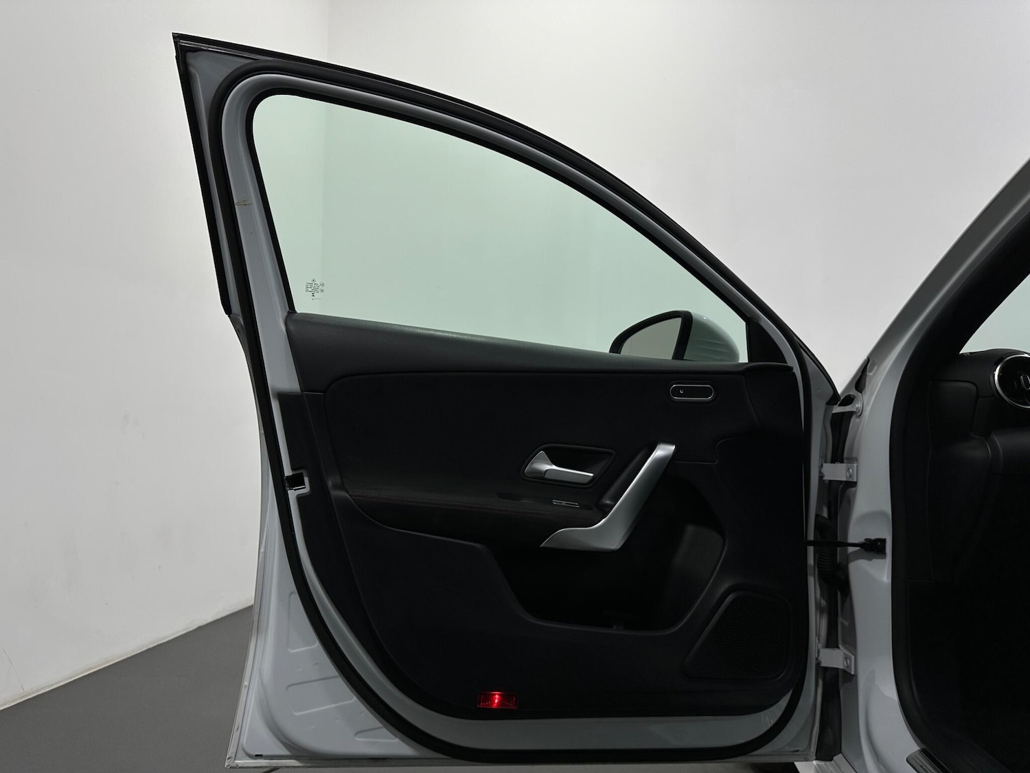 Used Mercedes-Benz A-Class 2020 for sale - 76878812: Photo 35