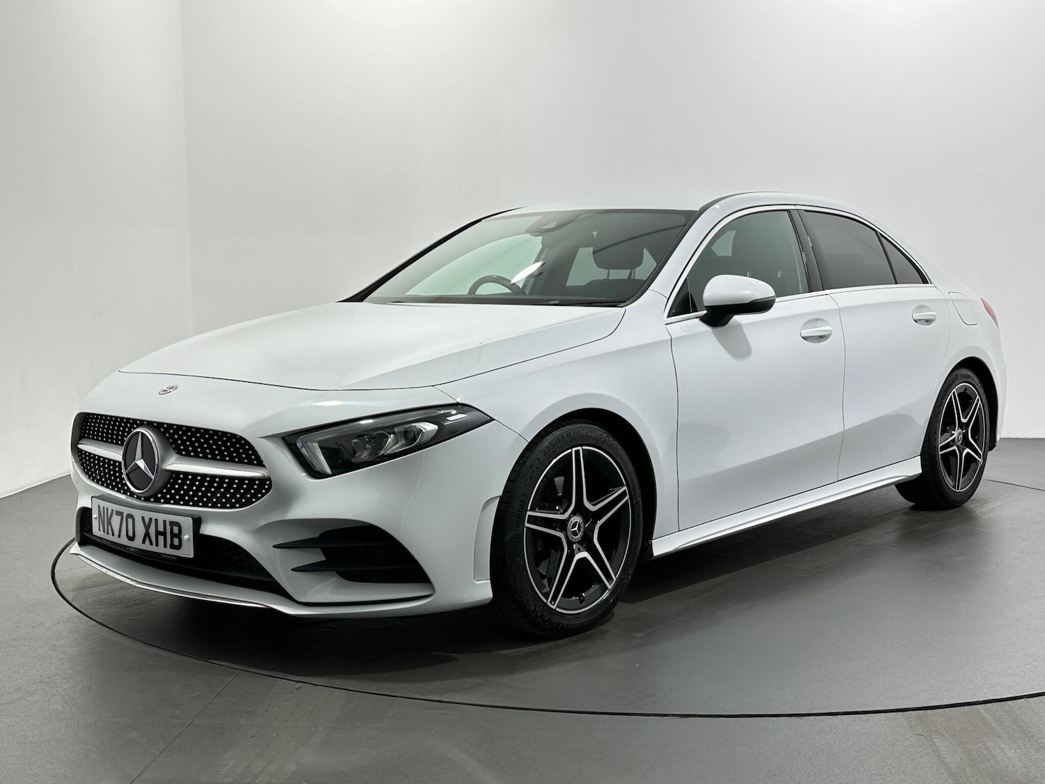 Used Mercedes-Benz A-Class 2020 for sale - 76878812: Photo 4