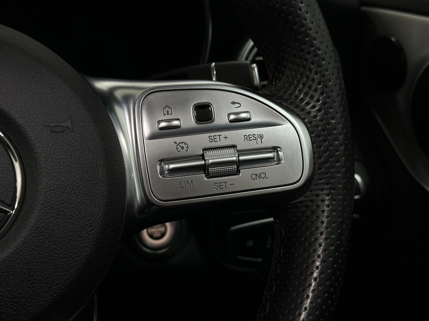 Used Mercedes-Benz C Class 2019 for sale - 76878556: Photo 15